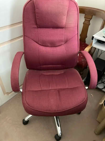 Photo of free Computer chair (S60 Treeton) #1
