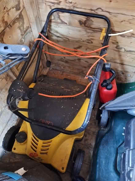 Photo of free Lawn scarifier, electric (Prestbury GL52) #1