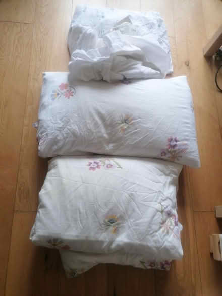 Photo of free Single duvet and pillow with cover (Copeswood CV3) #1