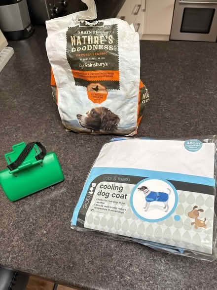 Photo of free Dog items (Shirley CR0) #1