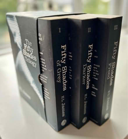 Photo of free Fifty Shades of Grey Trilogy (CT2) #2