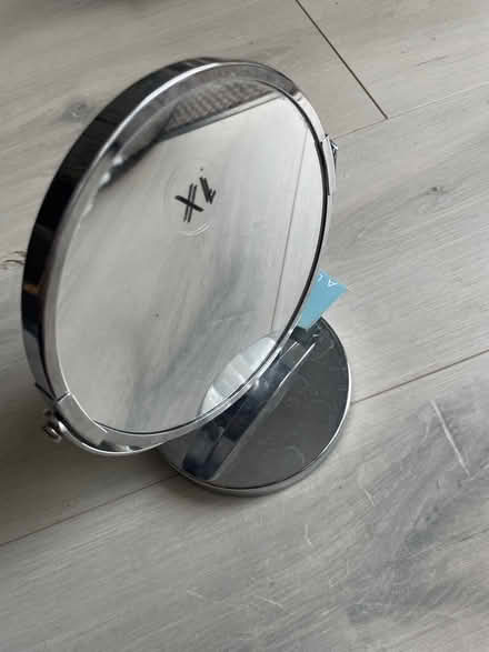 Photo of free Mirror with 3x zoom (Finsbury park) #2