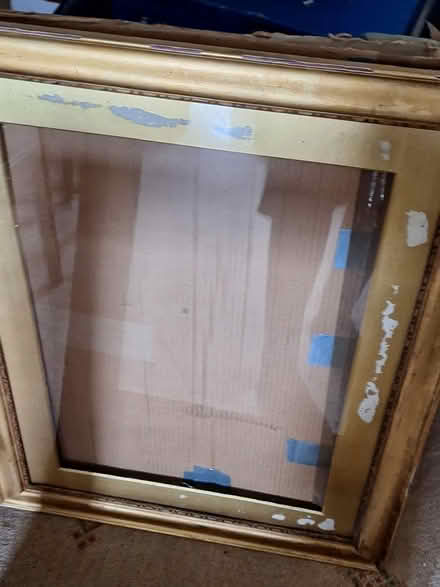 Photo of free 2 large frames (GL51) #2