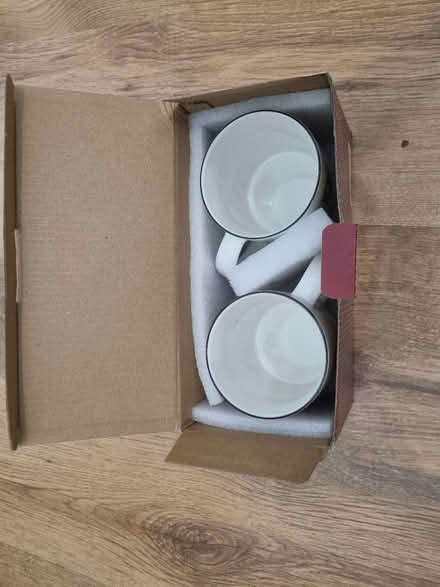 Photo of free Mr and Mrs Gift Mugs (GU1) #2