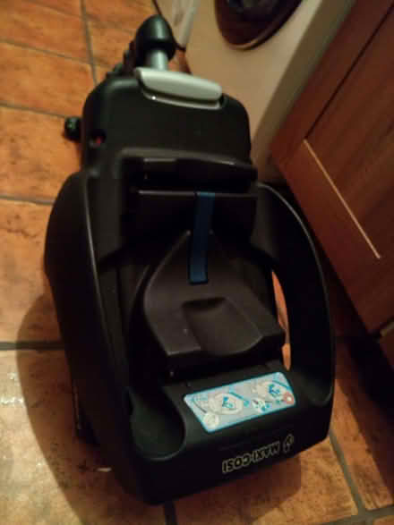 Photo of free Car Seat base (BT16) #1