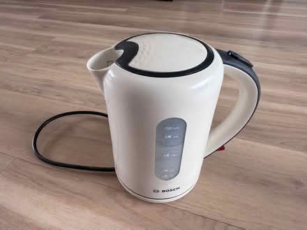 Photo of free Bosch kettle (HP15 Holmer Green) #1