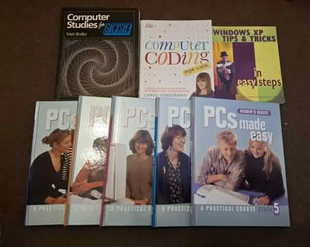 Photo of free 8 Computer books (WN5) #1
