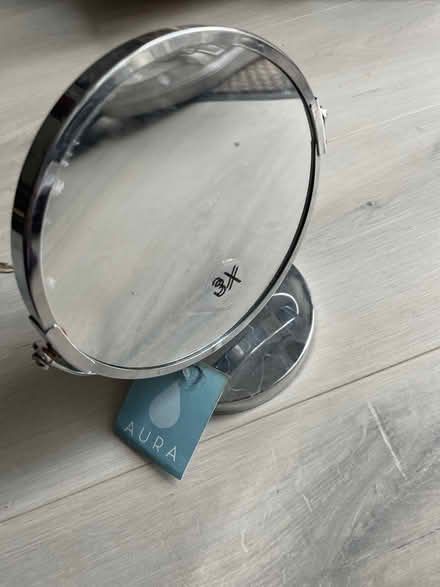 Photo of free Mirror with 3x zoom (Finsbury park) #1