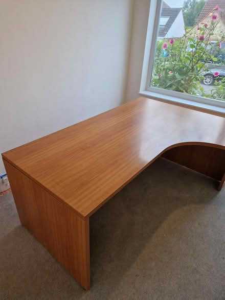 Photo of free Very large wooden desk (Hitchin SG4) #1