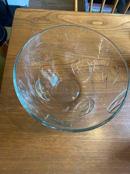 Photo of free Large glass bowl (Wimbledon Park SW19) #1