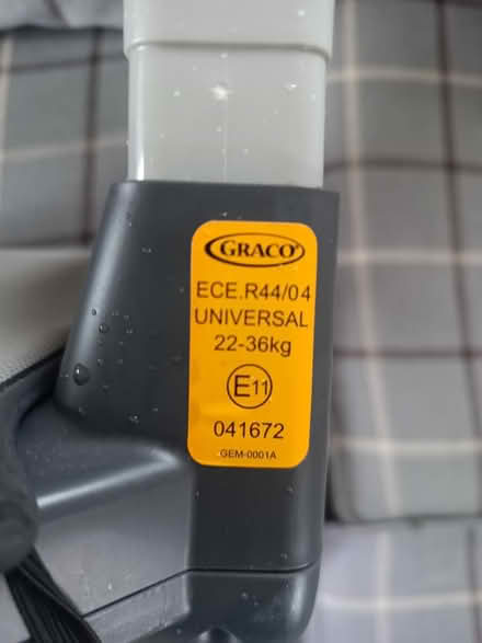 Photo of free Car booster seat 22-36kg (BB7) #4