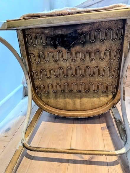 Photo of free Shabby Chic Chair (Box GL6) #4