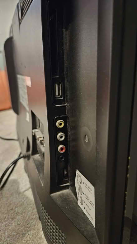 Photo of free TV (Eltham) #3