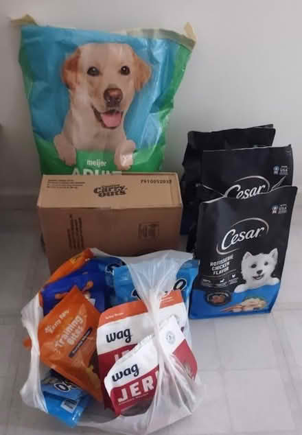 Photo of free Dog food and treats (near Ford Rd and Sheldon) #1