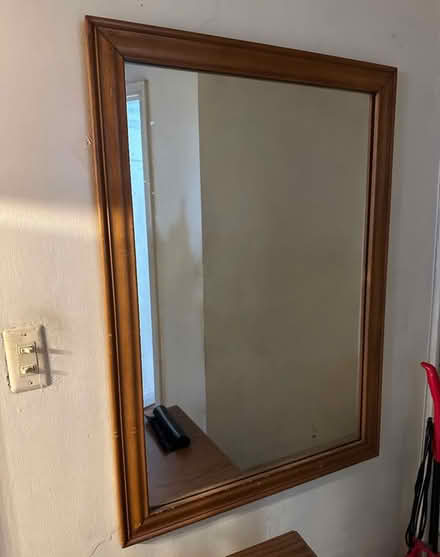 Photo of free Mirror (Canarsie) #1