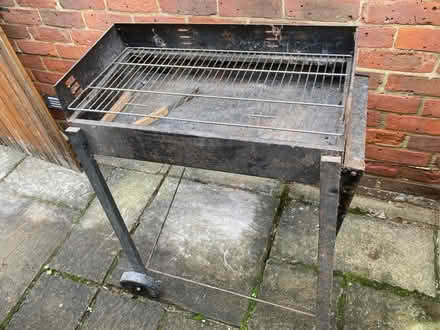 Photo of free Bbq (Walderslade Bottom ME5) #1