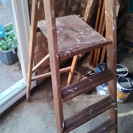 Photo of free Small Step Ladder (Rayleigh SS6) #1
