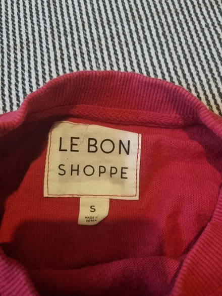 Photo of free Tops for young girls (SE15) #4