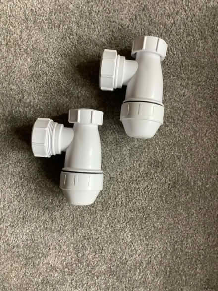 Photo of free 2x Short base bottle trap (Southport PR9) #1