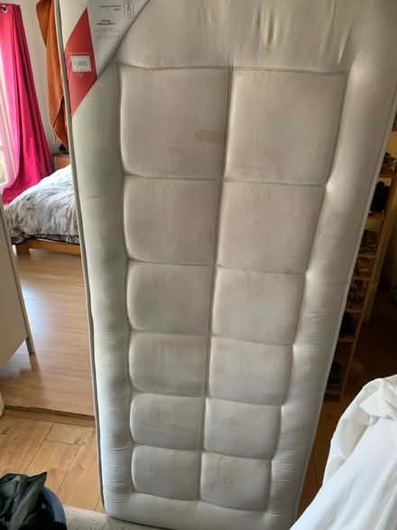 Photo of free King size bed/two single beds (Bn17ja) #4