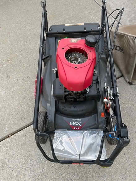 Photo of free Honda HRX 217 lawnmower- Nonworking (Farmington Hills) #1