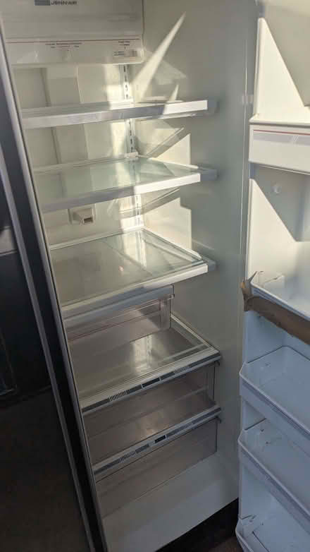 Photo of free Working American Fridge Freezer (Walton-on-Thames KT12) #2