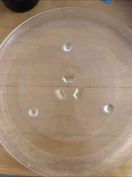 Photo of free Microwave plate (Forest Hill SE23) #1