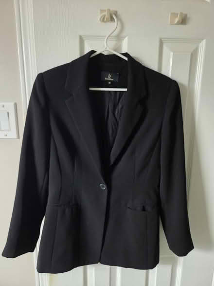 Photo of free Braemar Blazer (Erin Mills) #1