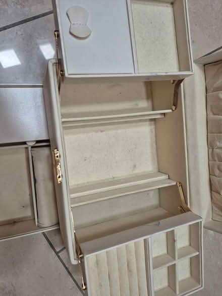Photo of free Jewellery box (Friern Barnet N11) #2