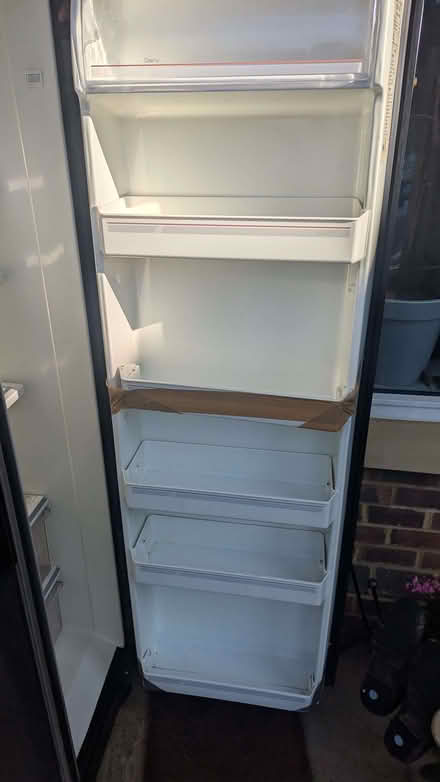 Photo of free Working American Fridge Freezer (Walton-on-Thames KT12) #3