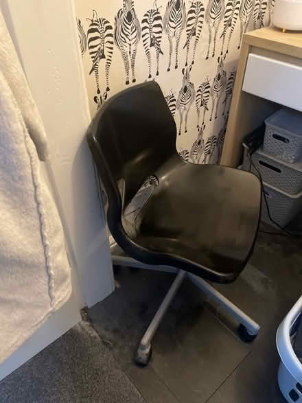 Photo of free Chair (La1) #1