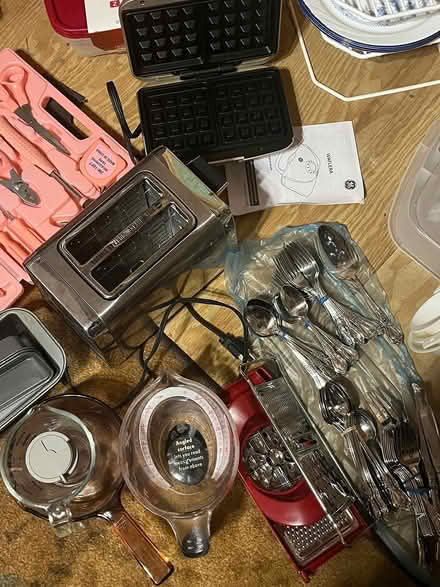 Photo of free Kitchen items (100 Library Street) #3