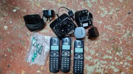 Photo of free Philips phone handsets (RH19 East Grinstead) #1