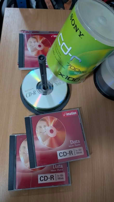 Photo of free CDRs & DVD-RWs (Plaistow E13) #1