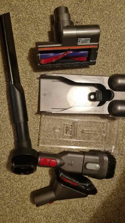 Photo of free Dyson vacuum pieces (St albans AL4) #1