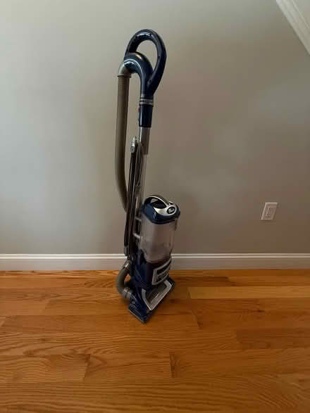 Photo of free Vacuum (South Rd, north of Hanscom) #1