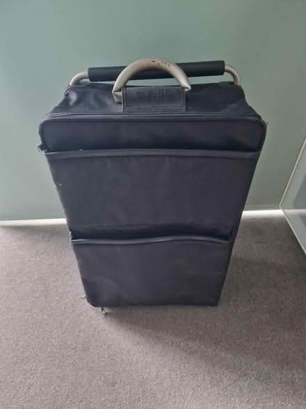 Photo of free Small suitcase (Finsbury Park N4) #2