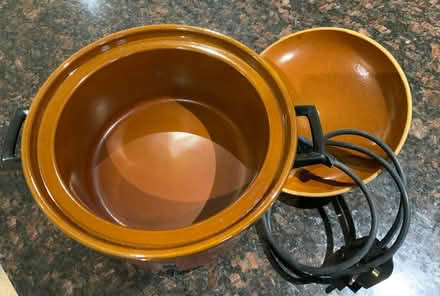 Photo of free Small ceramic slow cooker. (Cradoc LD3) #1