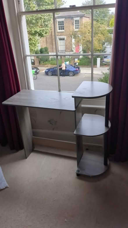 Photo of free Work desk (Haggerston N1) #1
