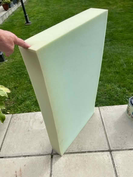 Photo of free Piece of foam (KT17 - Stoneleigh) #1