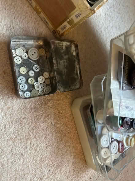 Photo of free Collection of vintage buttons (Sharmans Cross B91) #3