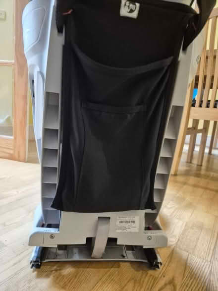 Photo of free Britax Romer car seat (Ealing W13) #3