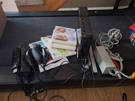 Photo of free DVD Player, Wii + Other (Warden/St. Clair) #2