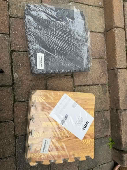 Photo of free Foam mat squares x15 (Chessington - KT9) #1