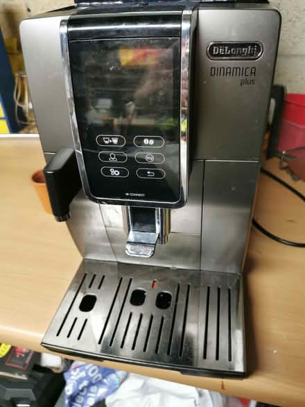 Photo of free Bean to cup coffee machine (Ducklington OX29) #1