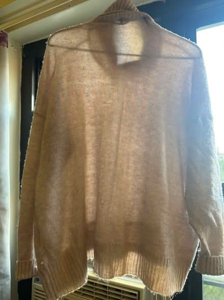 Photo of free Women’s XL sparkly sweater (10011 (17th & 9th)) #3