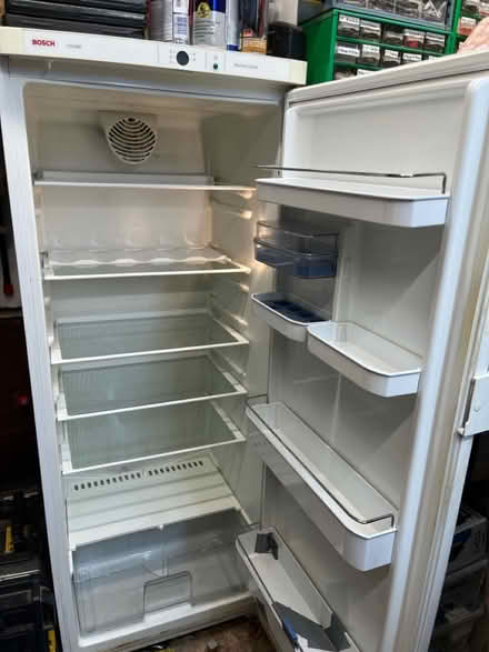 Photo of free Bosch larder fridge (Sydenham SE26) #2