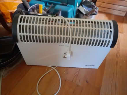 Photo of free Electric heater (Wimbledon Village SW19) #1