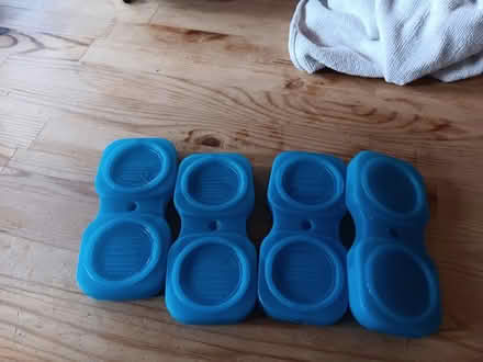 Photo of free Mini freezer ice packs (Yonge and Sheppard) #1