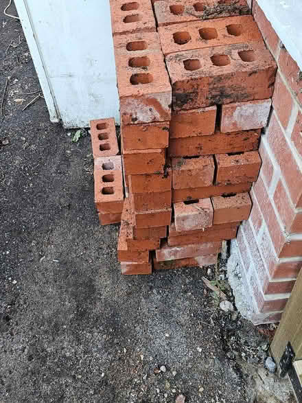 Photo of free New bricks (CH45) #2